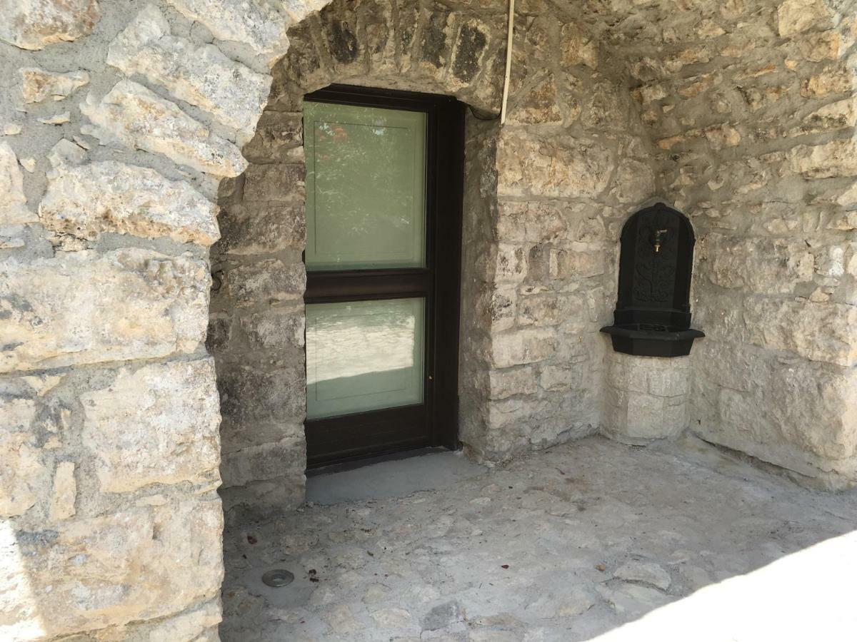الشقق الفندقية Petinaفي  Casa Sarlo المظهر الخارجي الصورة