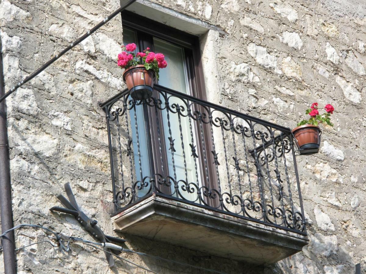 الشقق الفندقية Petinaفي  Casa Sarlo المظهر الخارجي الصورة