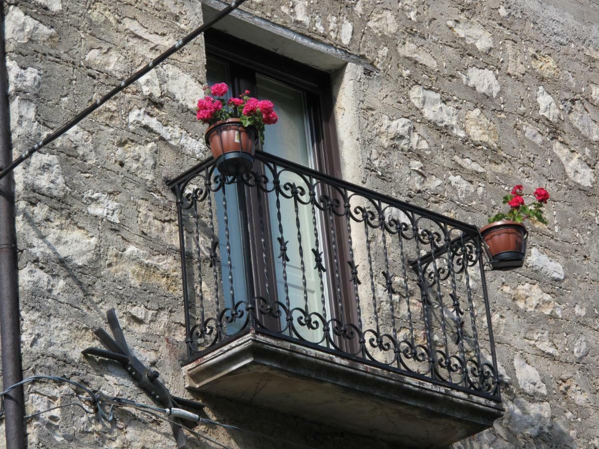 الشقق الفندقية Petinaفي  Casa Sarlo المظهر الخارجي الصورة