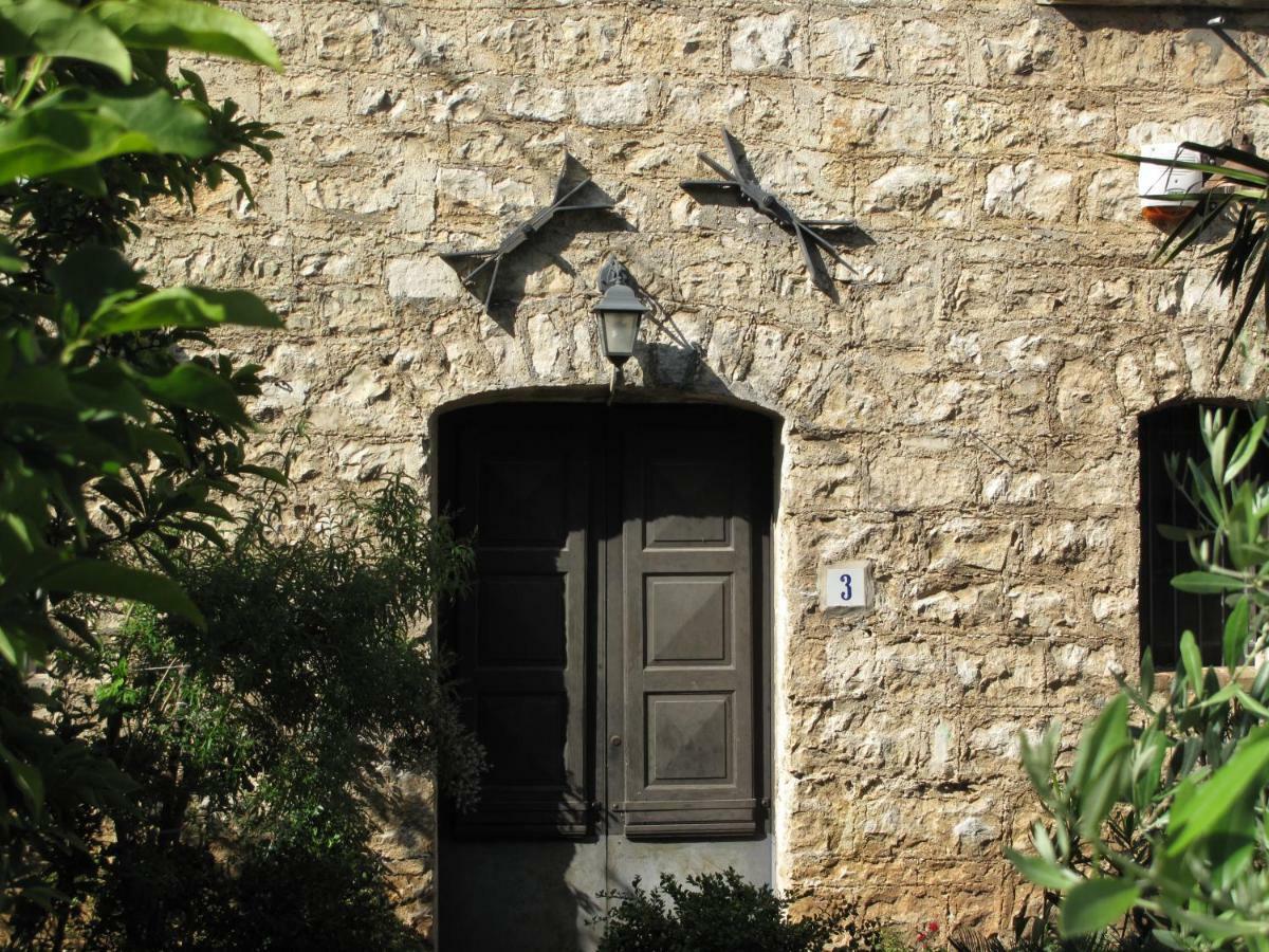 الشقق الفندقية Petinaفي  Casa Sarlo المظهر الخارجي الصورة