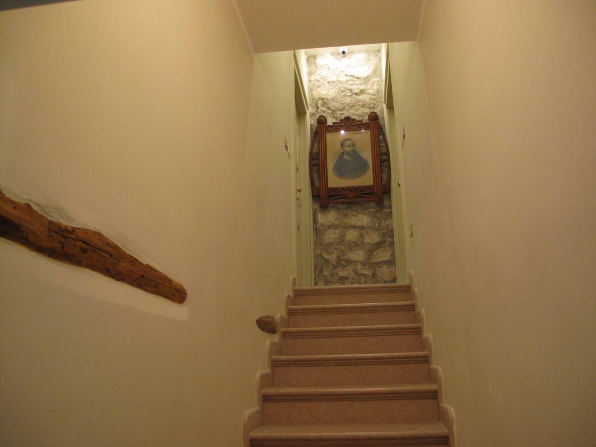 الشقق الفندقية Petinaفي  Casa Sarlo المظهر الخارجي الصورة