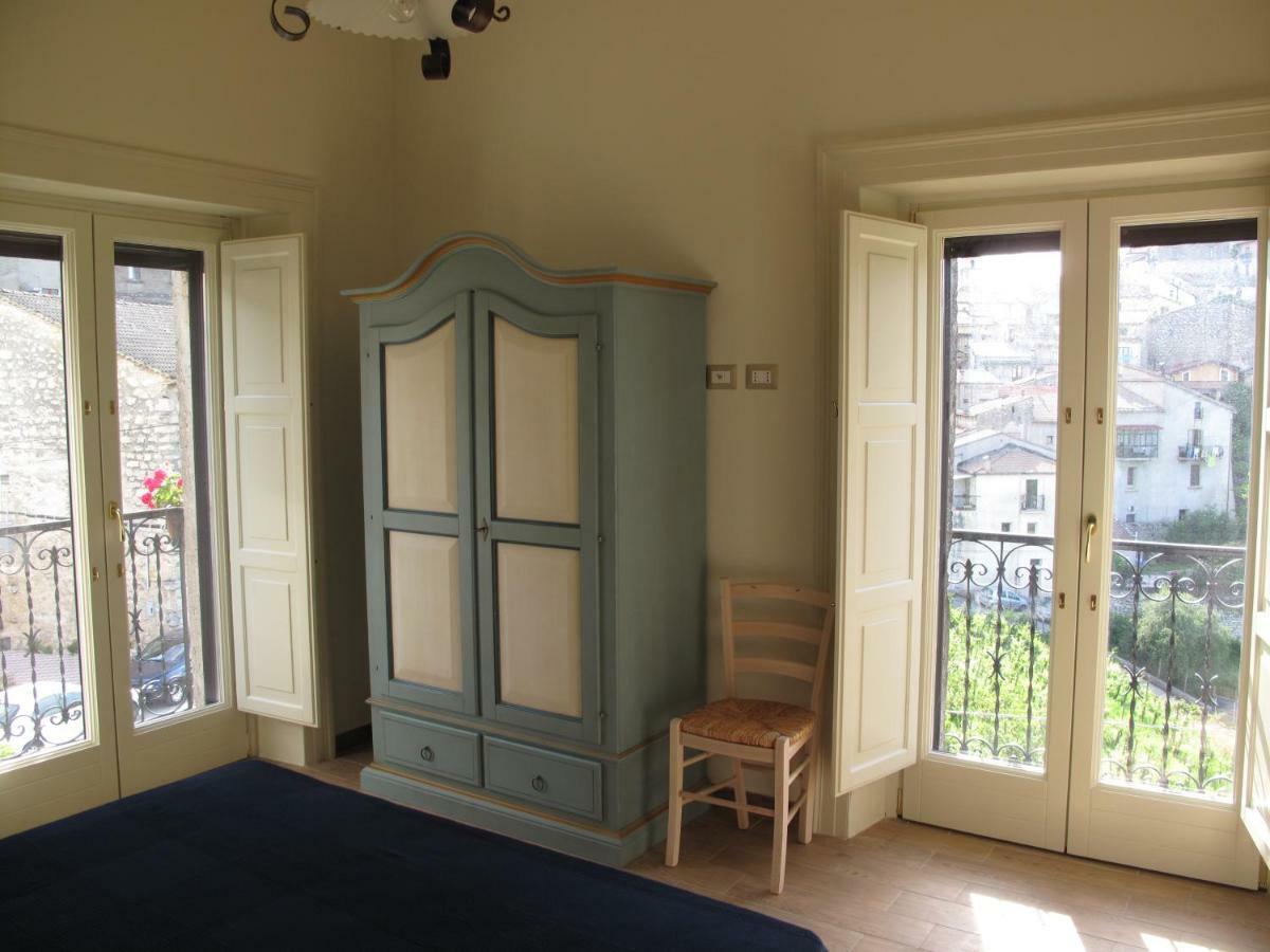الشقق الفندقية Petinaفي  Casa Sarlo المظهر الخارجي الصورة