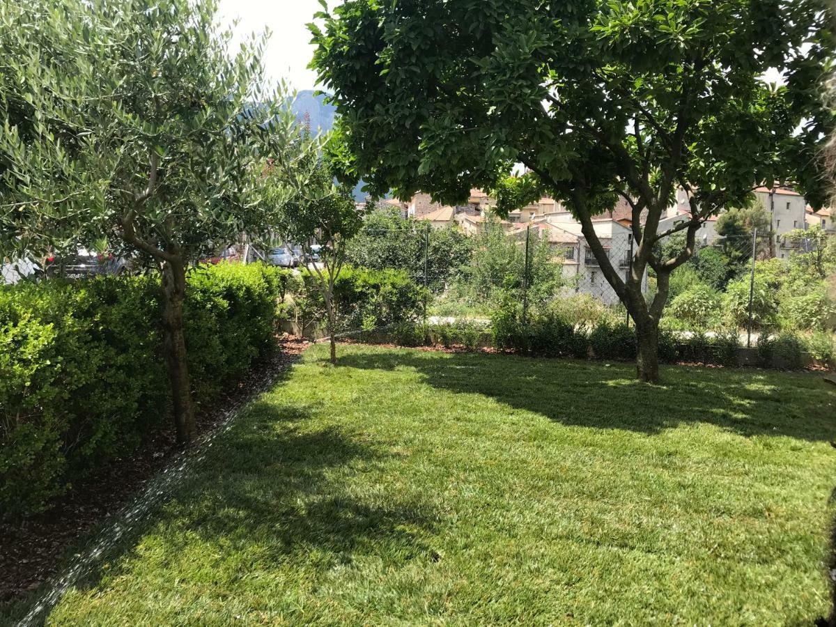 الشقق الفندقية Petinaفي  Casa Sarlo المظهر الخارجي الصورة